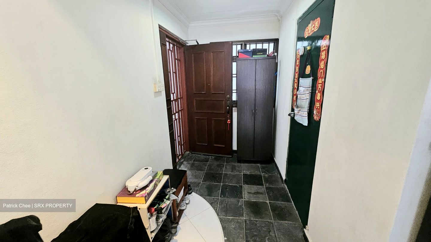Blk 944 Hougang Street 92 (Hougang), HDB 5 Rooms #556654021